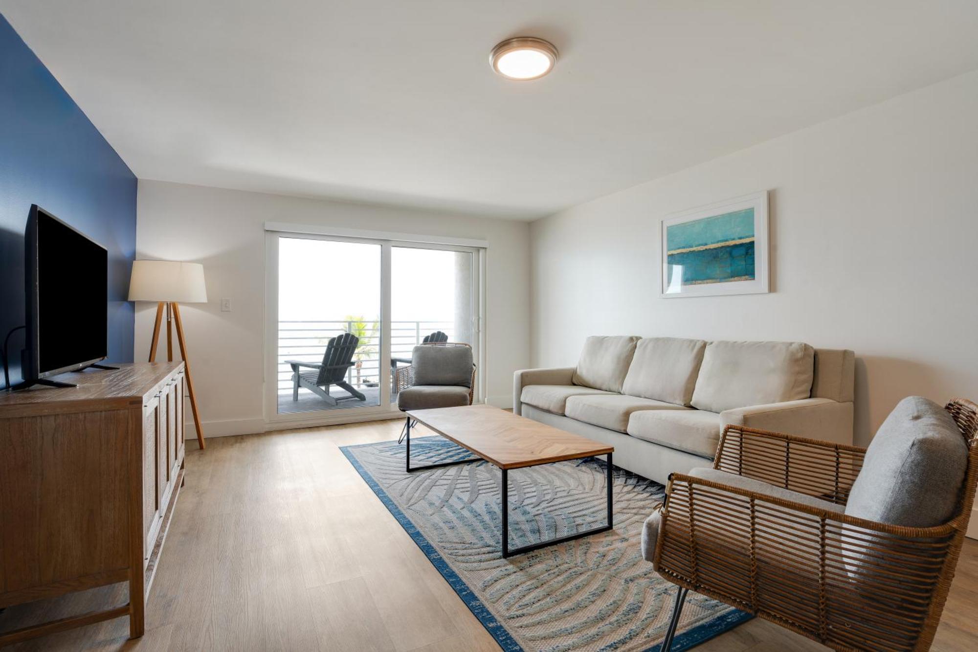 Hadley House 3*